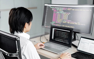 青海 ,php声明和调用变量的符号是什么？